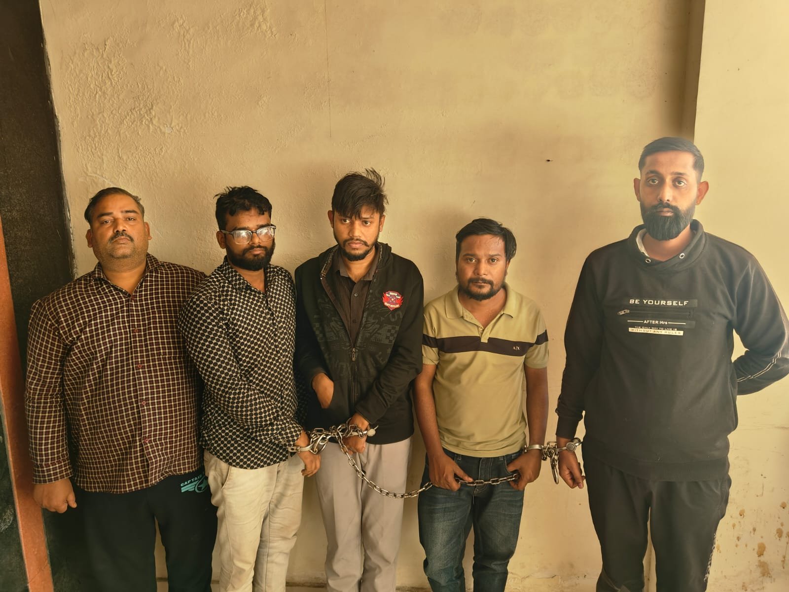 Raipur पुलिस की बड़ी कार्रवाई, नशीली दवाओं के सप्लाय सिंडिकेट का खुलासा