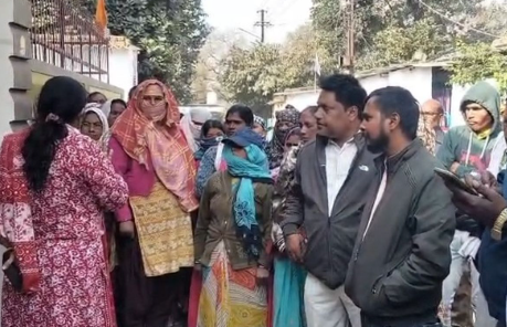 Durg : रिसाली नगर निगम में सफाई कर्मचारियों का हंगामा