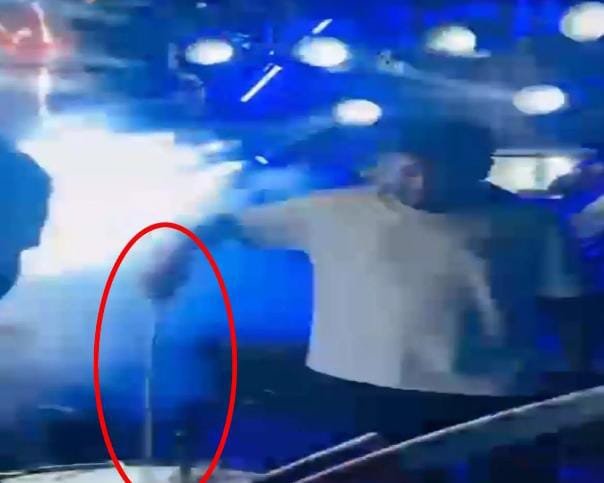 Raipur: डीडी नगर में युवक ने तलवार और चाकू से काटा केक, डांस करते हुए वीडियो इंस्टाग्राम पर किया वायरल