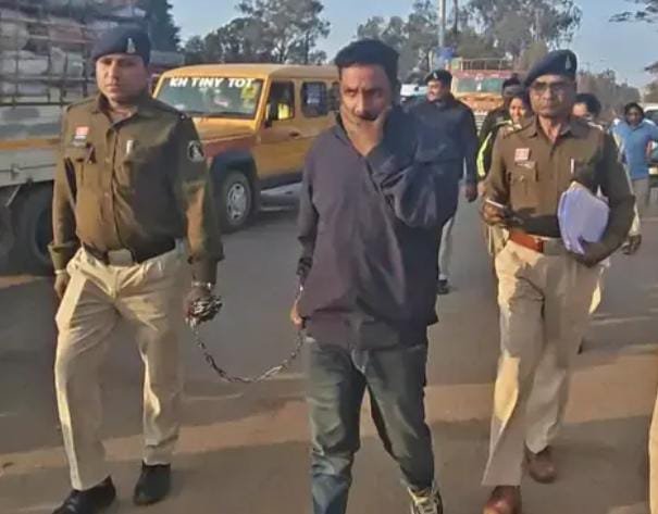 Durg में सनसनीखेज मामला: तांत्रिक ने 2 महीने फरार रहकर युवती का किया शोषण, आखिरकार पुलिस के जाल में फंसा