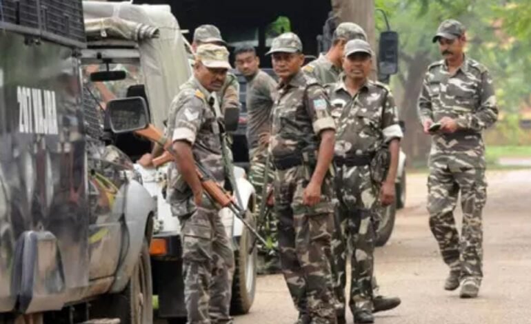 Bijapur में सुरक्षा बलों की दोहरी सफलता: दो बड़े ऑपरेशन में कई IED बरामद