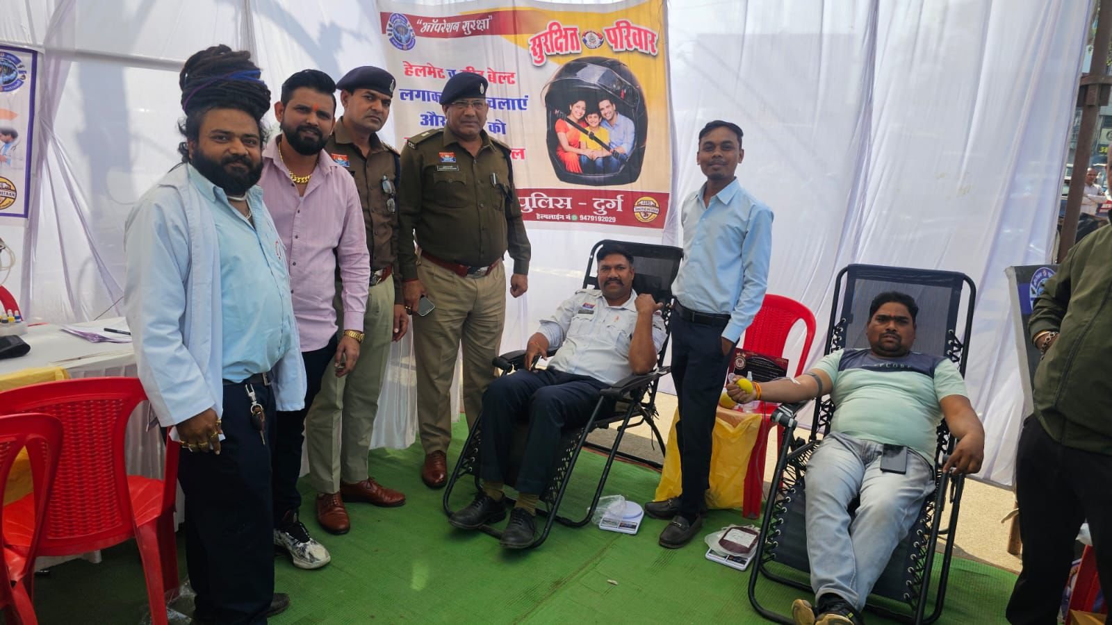 सड़क सुरक्षा माह 2026: दुर्ग बस स्टैंड में रक्तदान व निःशुल्क नेत्र जांच शिविर का आयोजन