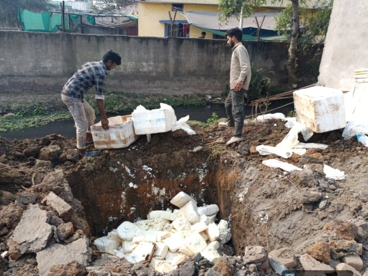 Raipur में मिलावटी पनीर पर बड़ी कार्रवाई,1700 किलो पनीर किया नष्ट