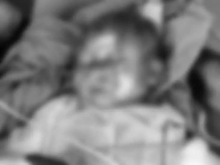 Raigarh: मंगल कार्बन प्लांट हादसे में 9 माह की भूमि ने हारा जीवन, 80% झुलसी मासूम की रायपुर में मौत