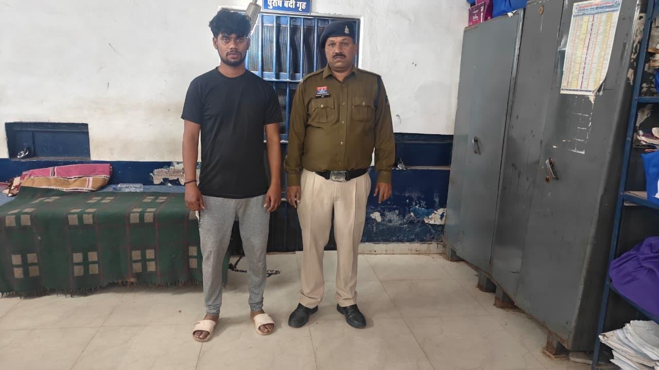 Durg: जिला अस्पताल की इंटर्न डॉक्टर से छेड़छाड़ और मारपीट, पीछा करने वाला आरोपी गिरफ्तार