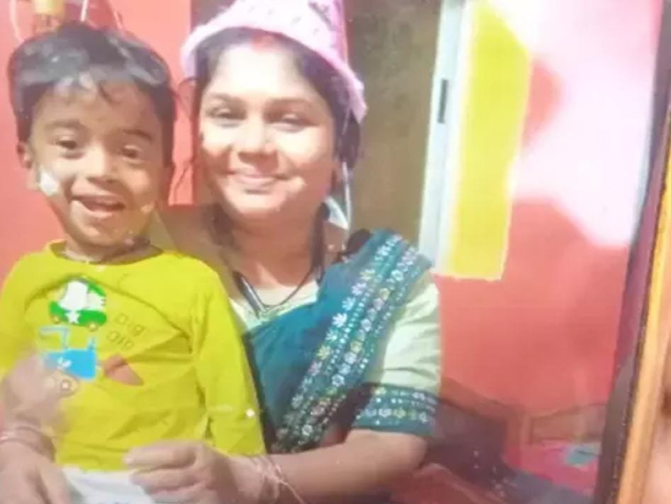 Bhilai: घर में खेलने से रोका, नहीं माना तो बुजुर्ग ने ढाई साल के मासूम पर किया कुल्हाड़ी से हमला