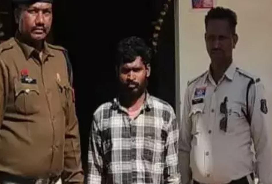 Jashpur: गर्भवती पत्नी की हत्या कर फरार पति गिरफ्तार, सब्जी विवाद बना मौत का कारण