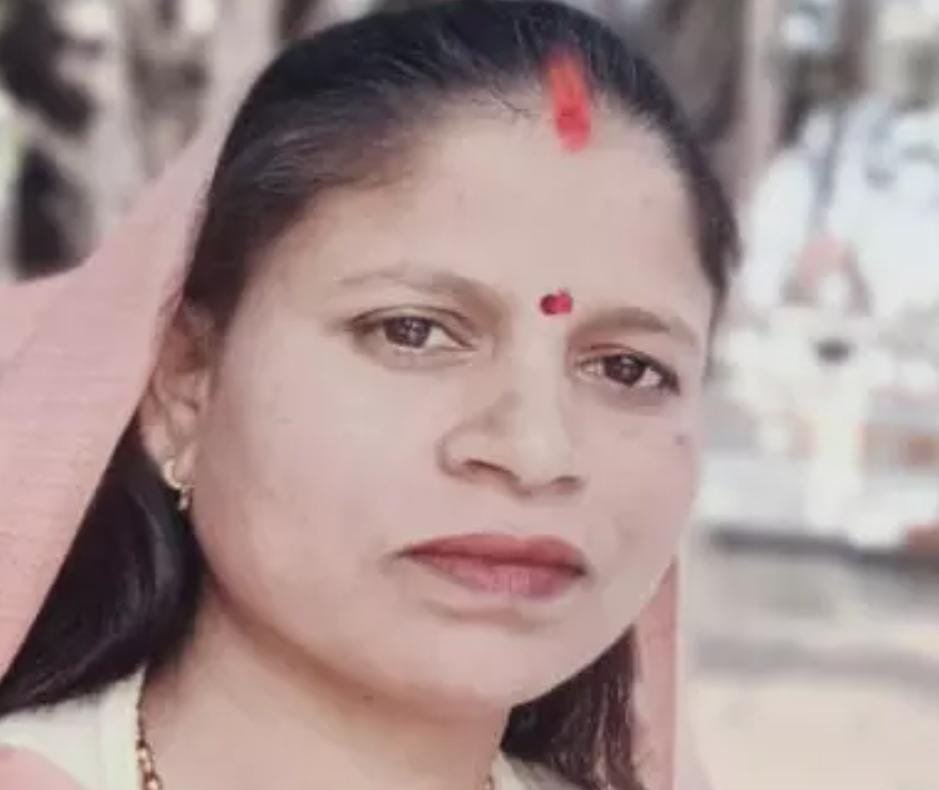 Ambikapur में महिला की संदिग्ध मौत: देवर से शादी, बेटे के जन्मदिन पर फंदे से लटका मिला शव