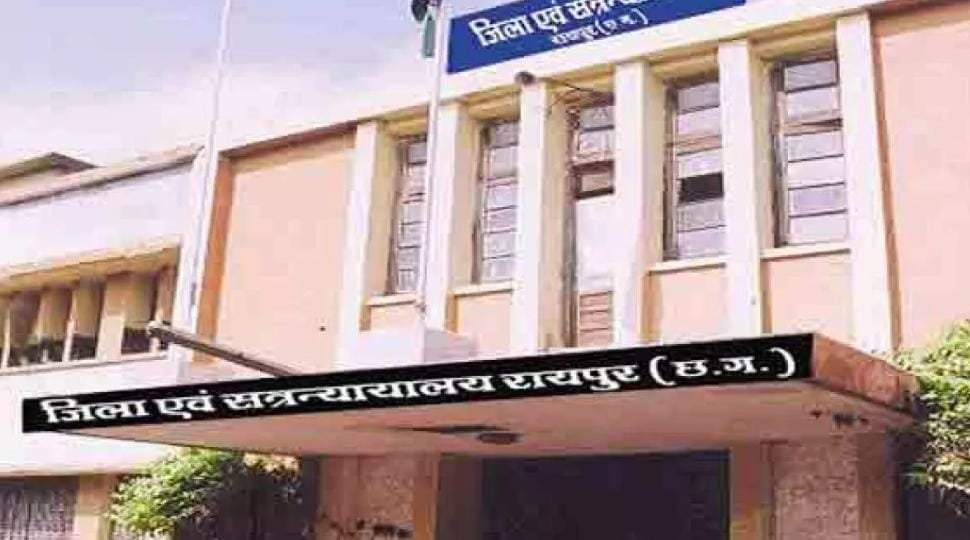 दोस्त को ट्रेन के सामने धकेलने वाले दो आरोपियों को 10-10 साल का कारावास