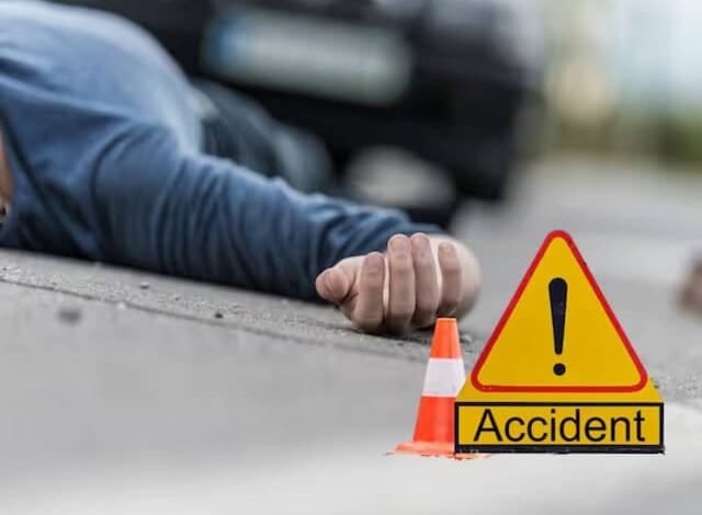 Durg: साइकिल को बचाते हुए असंतुलित हुई बाइक, मजदूर की मौके पर मौत