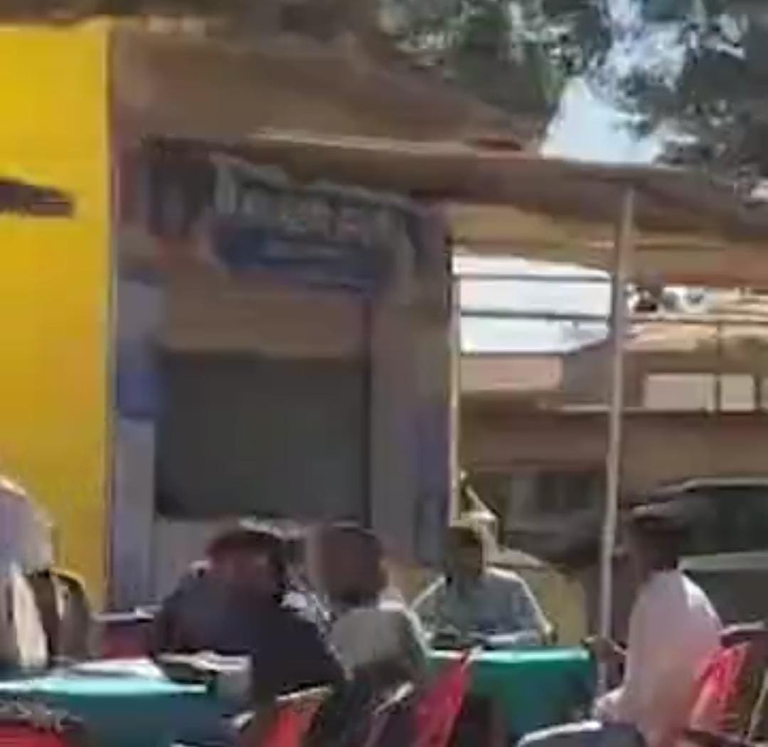 SDM-नायब तहसीलदार पर मारपीट का आरोप, घायल बुजुर्ग की इलाज के दौरान मौत,चार लोग हिरासत में