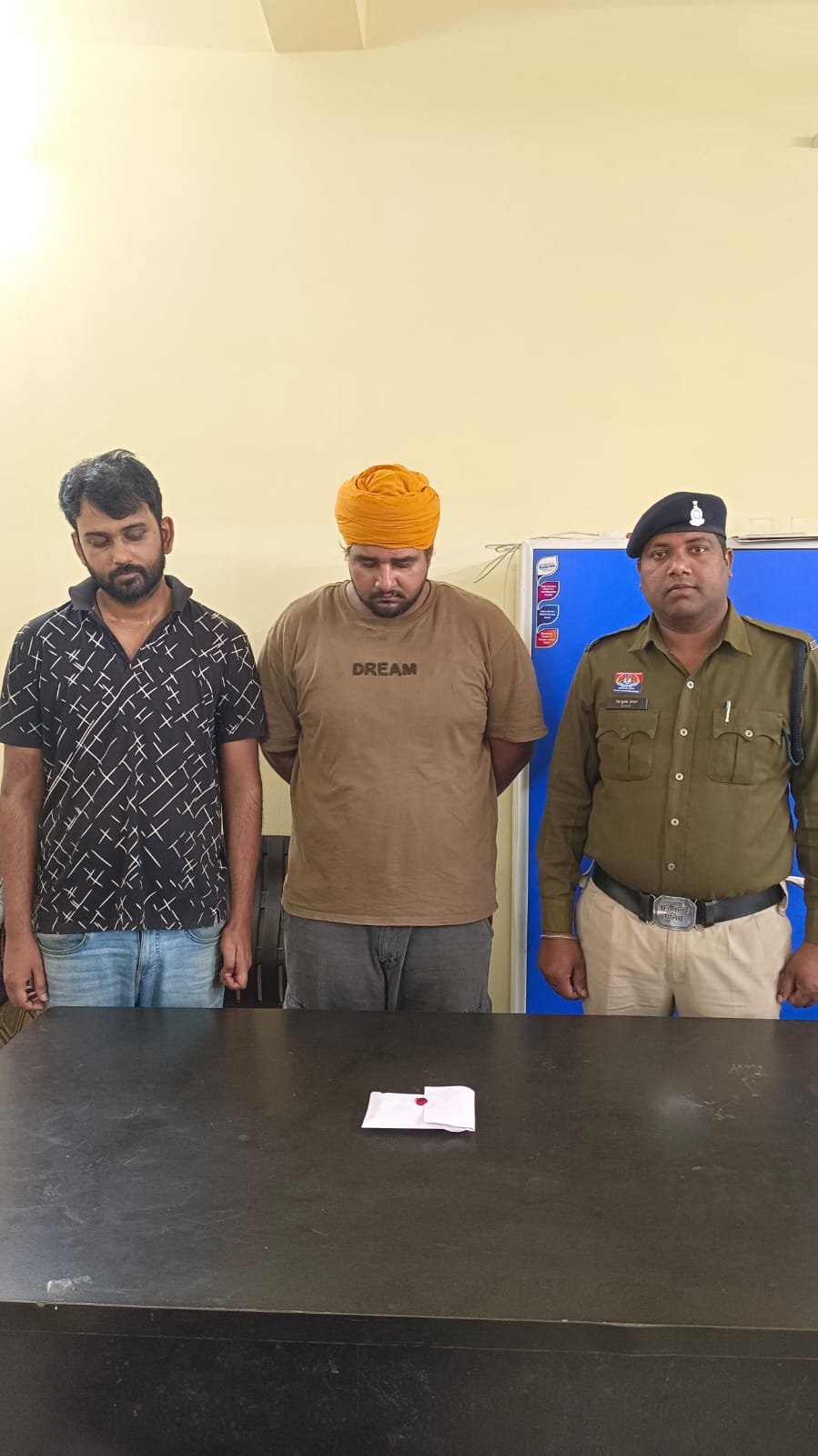 Raipur पुलिस की बड़ी कार्रवाई: हेरोइन (चिट्टा) मामले के दो फरार आरोपी गिरफ्तार