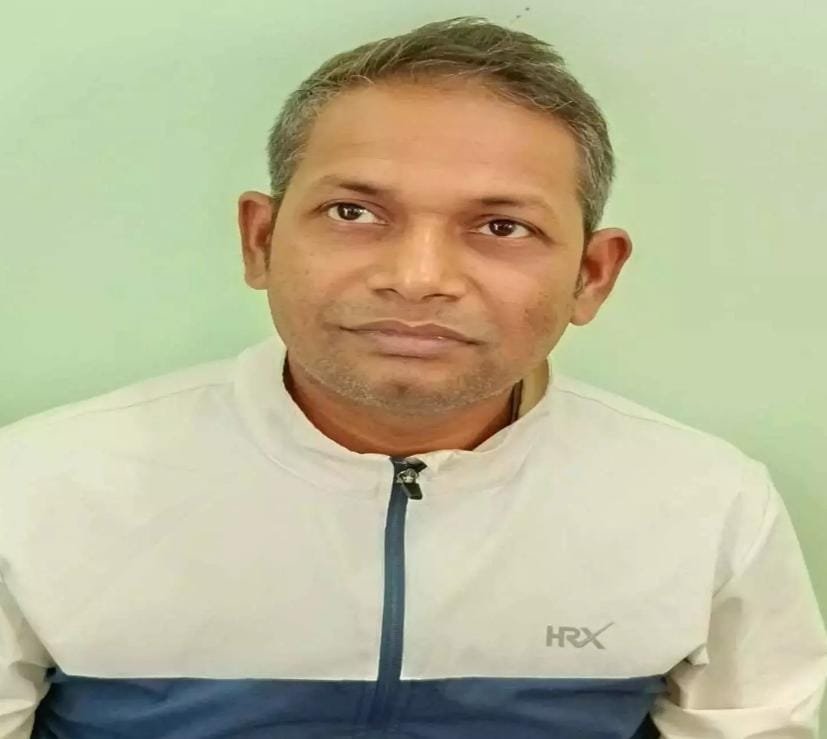 फूड इंस्पेक्टर 90 हजार रुपए की रिश्वत लेते गिरफ्तार