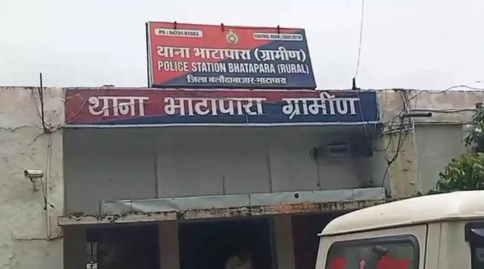 भाटापारा में शर्मनाक वारदात: 90 वर्षीय बिस्तर पर पड़ी बुजुर्ग महिला के साथ दुष्कर्म, आरोपी गिरफ्तार